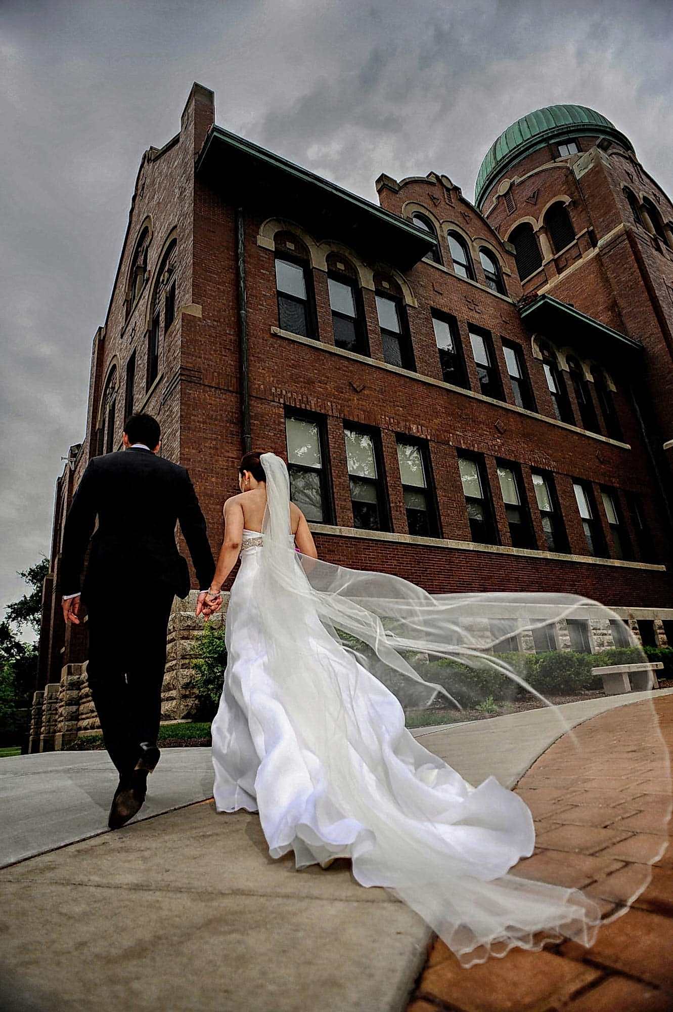 wedding-church-photos-chicago